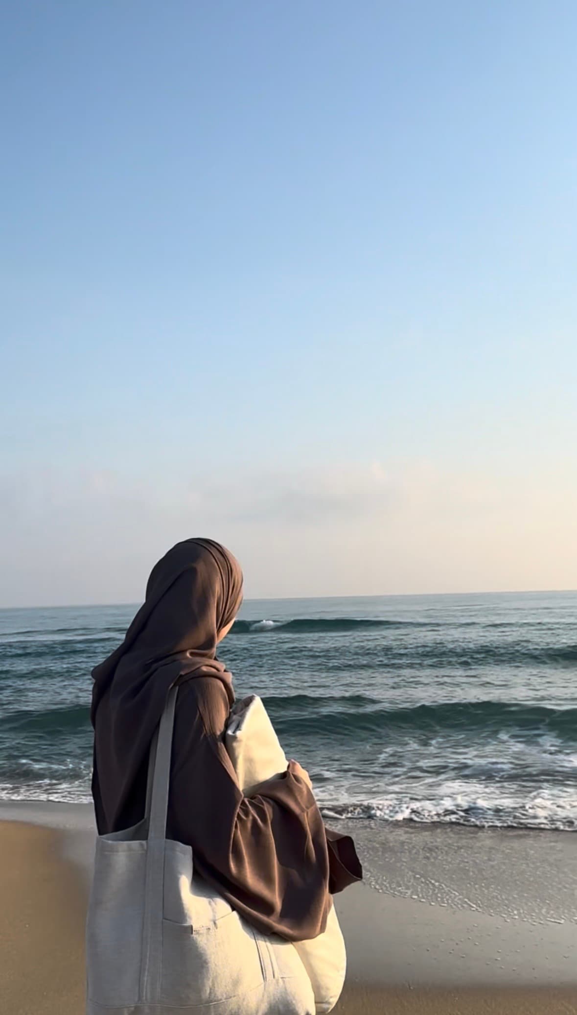 مُصليّة cy ( اللون بنفسجي هادي)   